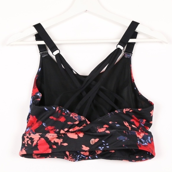 Livi Active Sports Bra - Picture 4 of 8